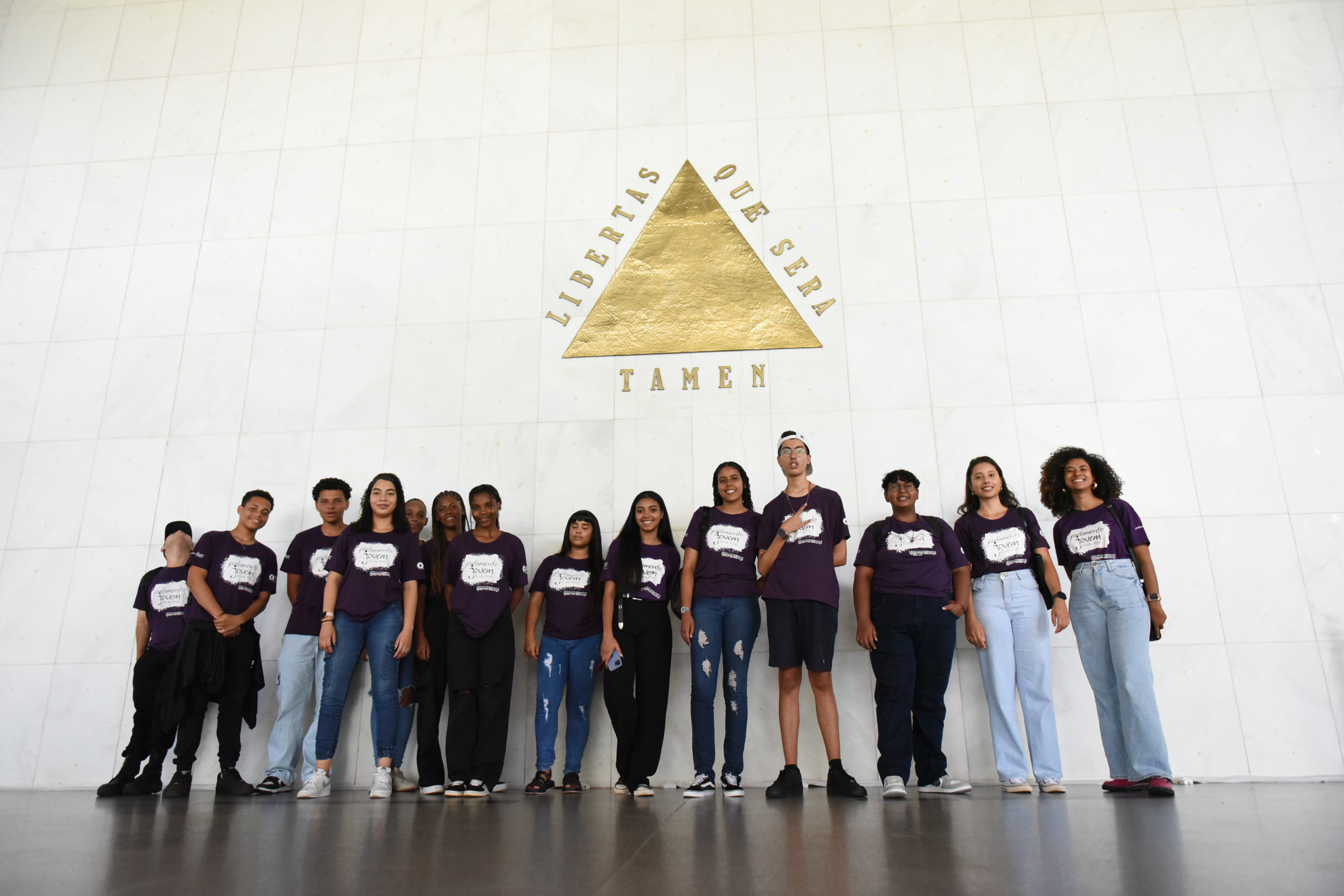 Parlamento Jovem leva integrantes para ALMG e enriquece educação política