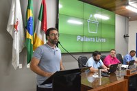 Vereador cobra esclarecimentos sobre obra em escola de Anna Florência