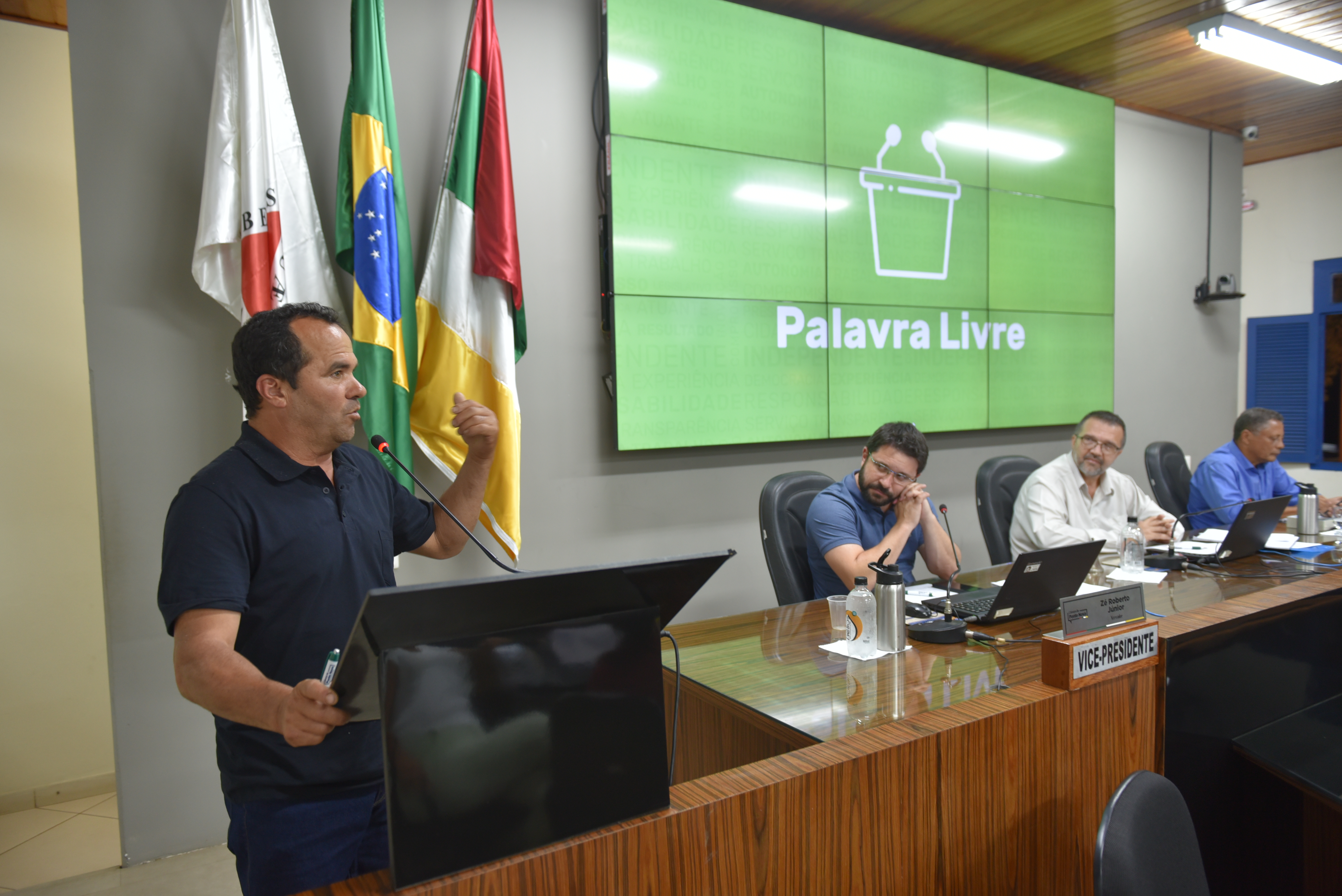 Vereador pede retomada do programa municipal de inseminação artificial bovina