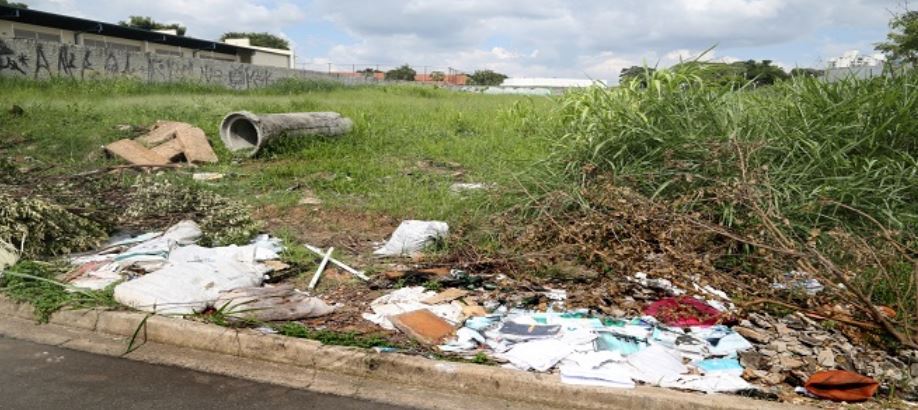 Vereadora Aninha de Fizica cobra mais rigor nas penalidades de infração sanitária