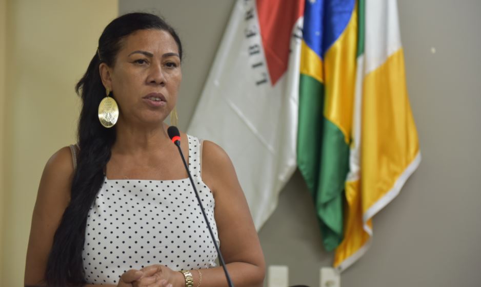 Vereadora Aninha de Fizica comenta sobre recursos para a saúde