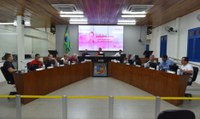 Vereadores aprovam Projetos de Resolução e Lei