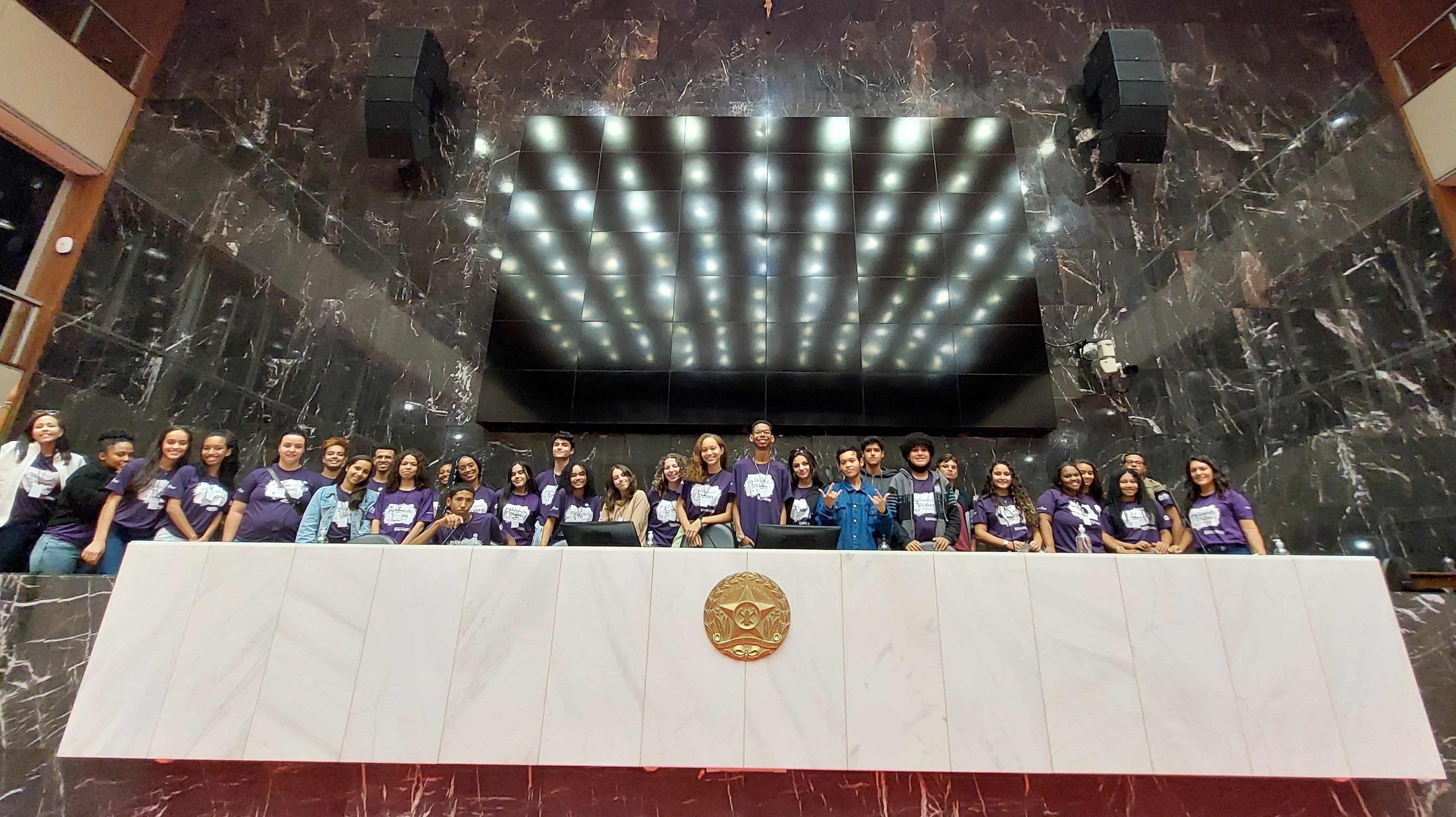 Visita à ALMG e ao TCEMG enriquece formação de integrantes do Parlamento Jovem